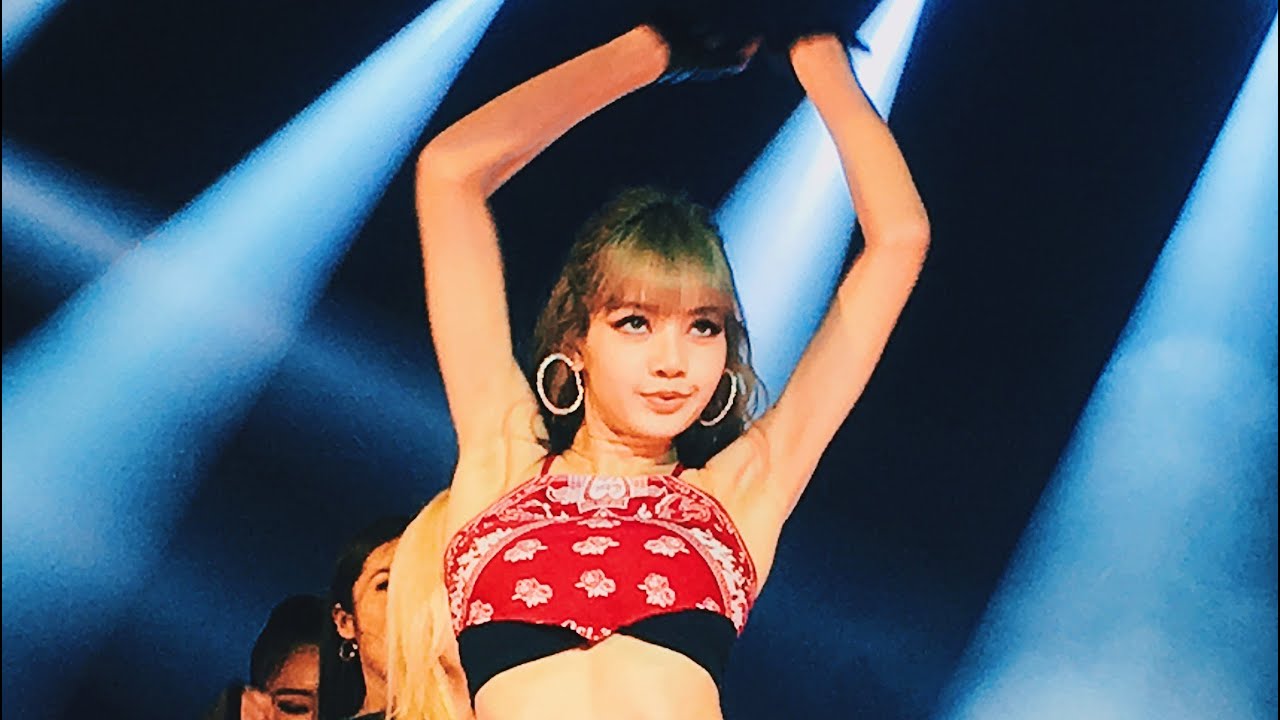 190608 IN YOUR AREA MACAO LISA ‘SWALLA’ FANCAM [by DEARCHLOES]