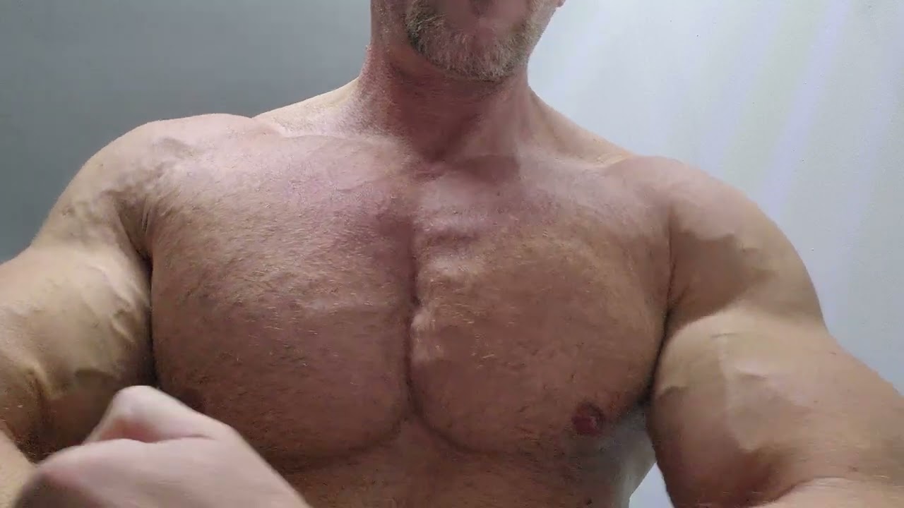 Pump that hairy chest