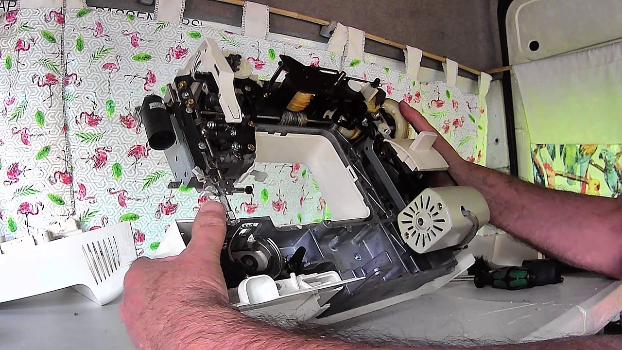 ARTIZAN TRAINING FRONT COVER REMOVAL BROTHER V1 DOMESTIC SEWING MACHINE