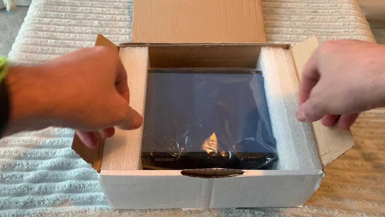 Unboxing and a brief overview of the new and highly anticipated Elad FDM-S3 wideband SDR