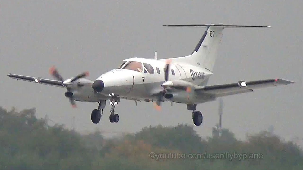 Marine Nationale 87 (French Navy) Embraer EMB-121 Xingu Landing Takeoff Hamburg Airport