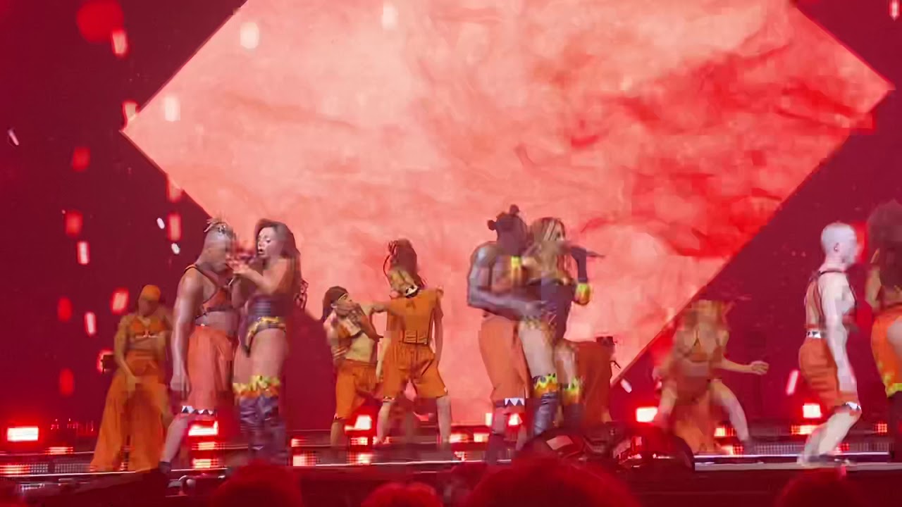Think About Us - Little Mix (London 2/11/19)