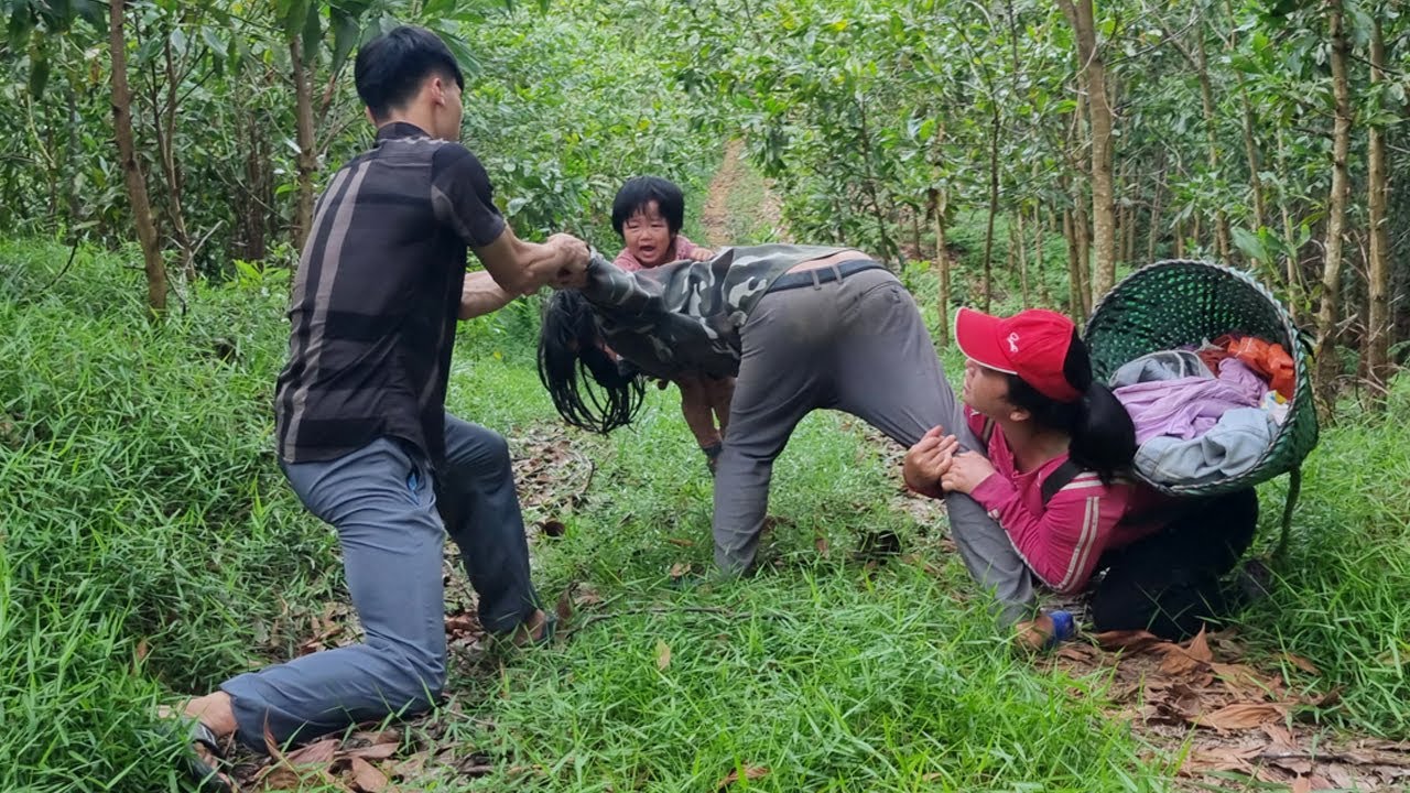With the help of kind man, Will the woman be able to save the little girl from the kidnapper?