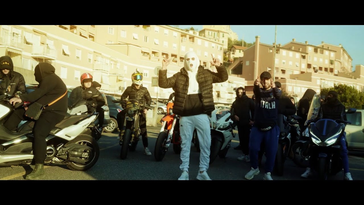 NON SENTO feat. Emme -   [OFFICIAL VIDEO]