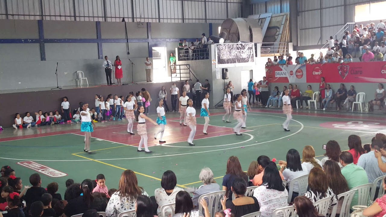 La copa de la vida coreografía