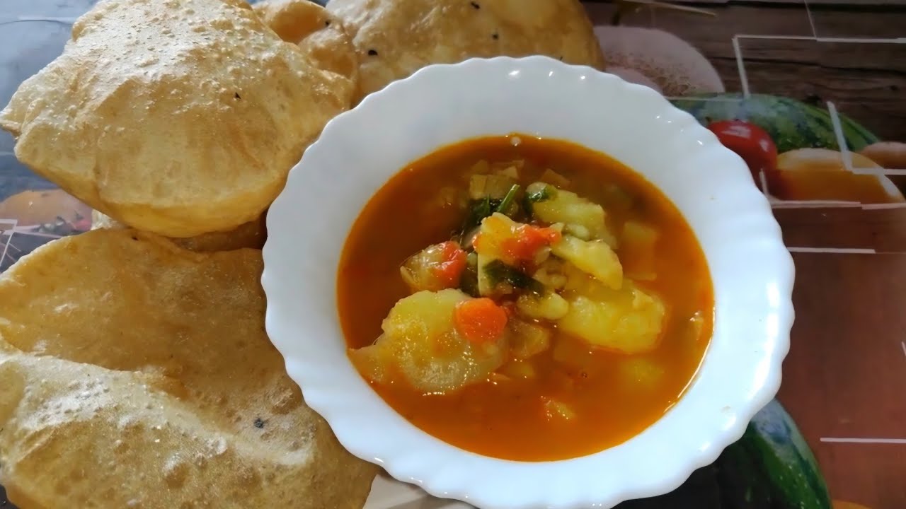 Bhandarewale Aloo Ki Sabzi🥘 | Mashed Potato Curry Recipe🥔 | Halwai Style Aloo ki Sabzi🍛