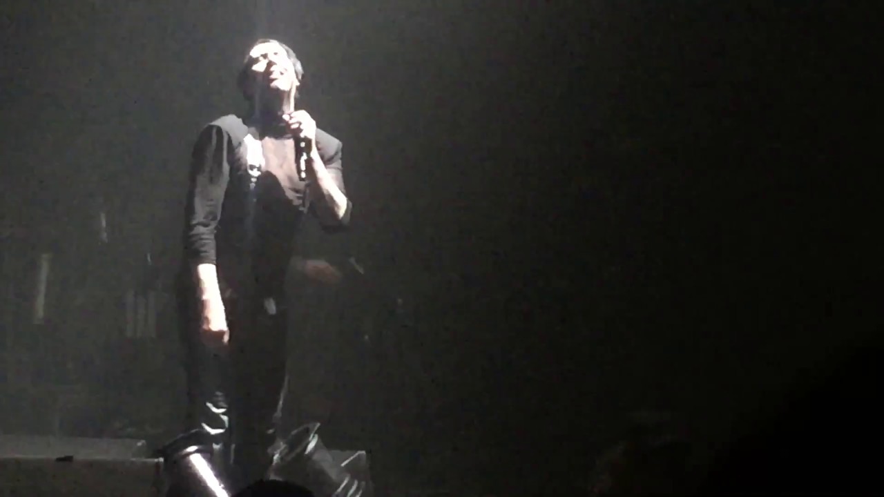 Full concert. Marilyn Manson was hit by big installation. New York concert 09.30.2017
