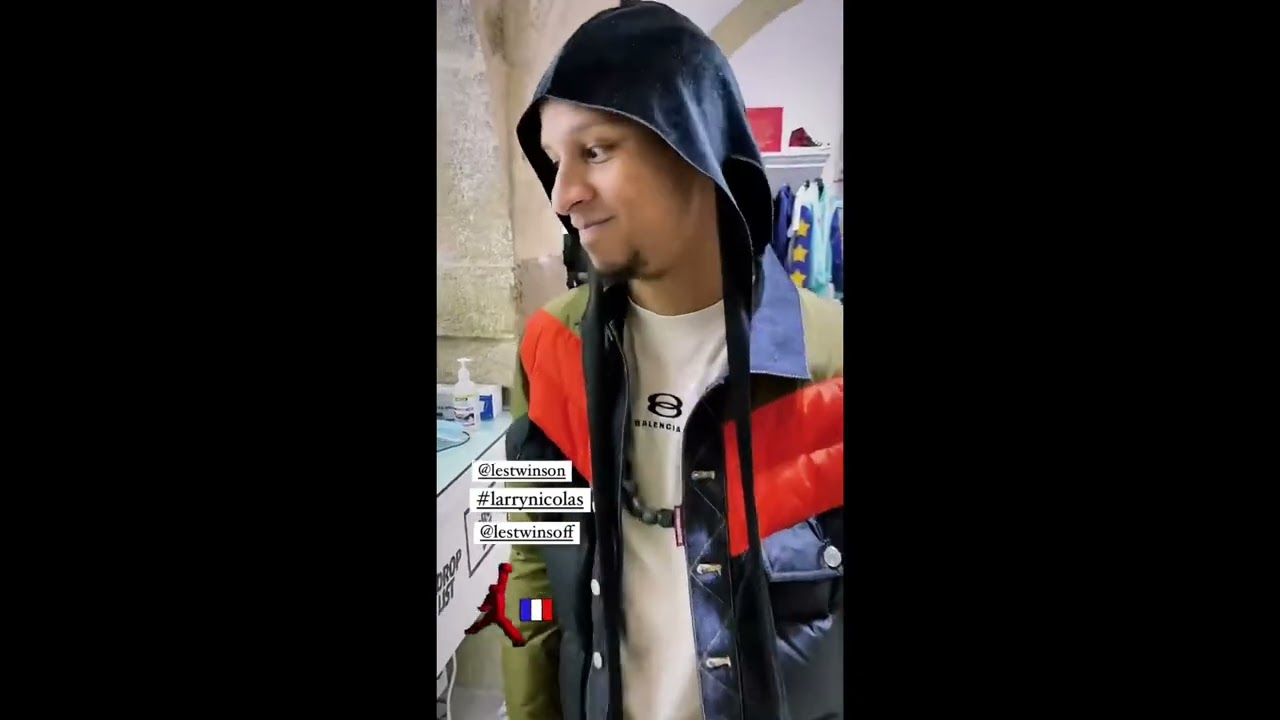Les Twins - I stories week 4 (2022)