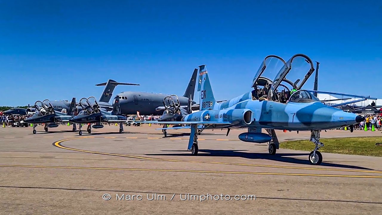 4x CLOSE START UP Northrop T-38C Talon