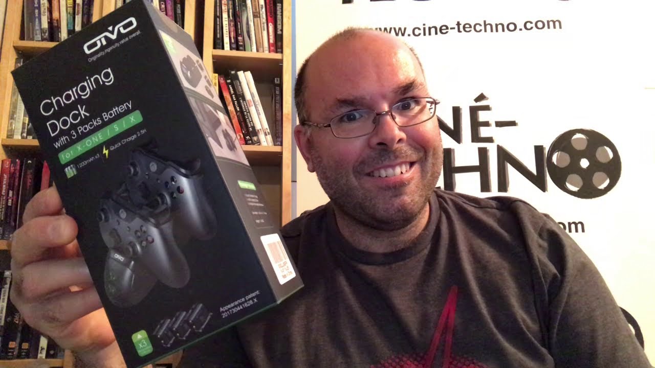 Pr&eacute;sentation (unboxing) du chargeur pour manette Xbox One avec batteries rechargeables de 1200 mAh