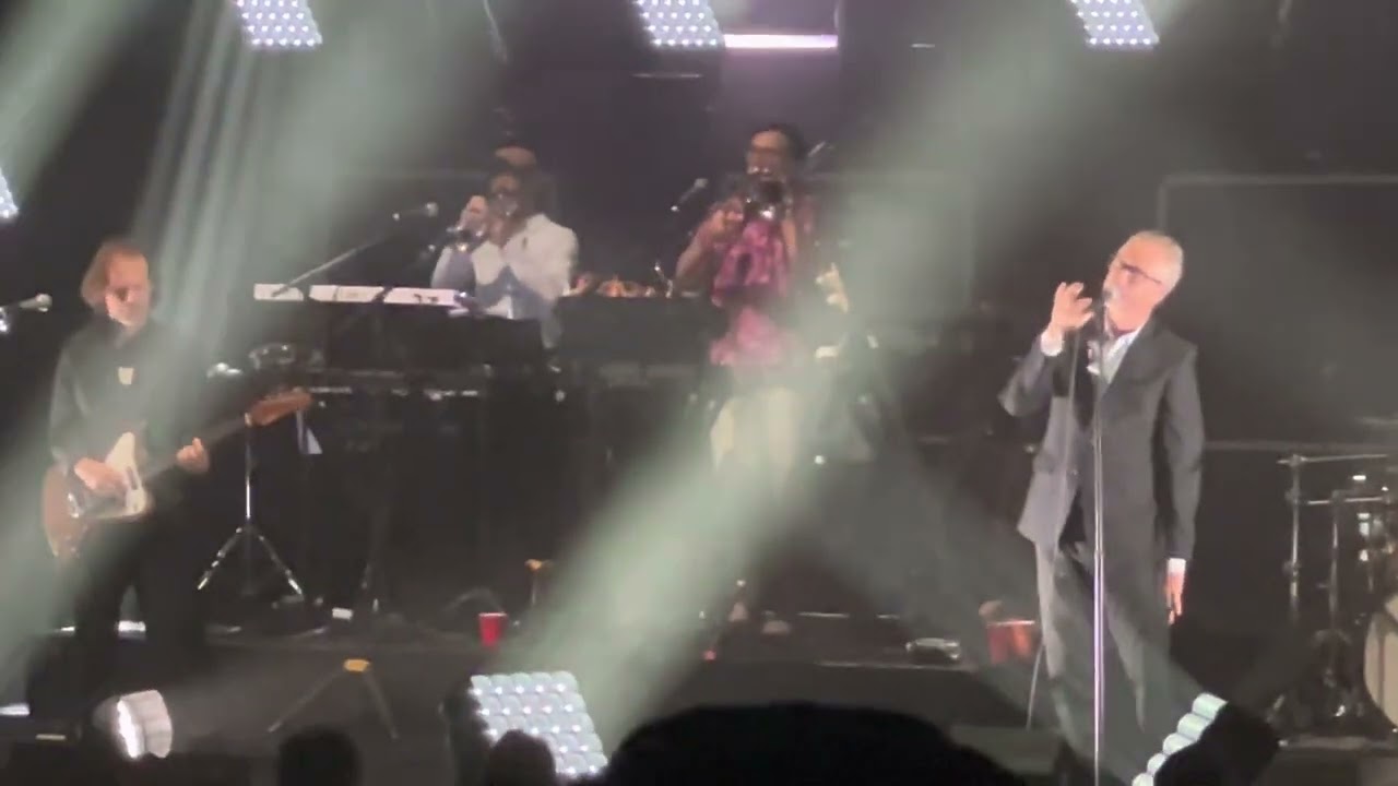 The National - Baby We’ll Be Fine (05.20.23 Auditorium Theater, Chicago IL)