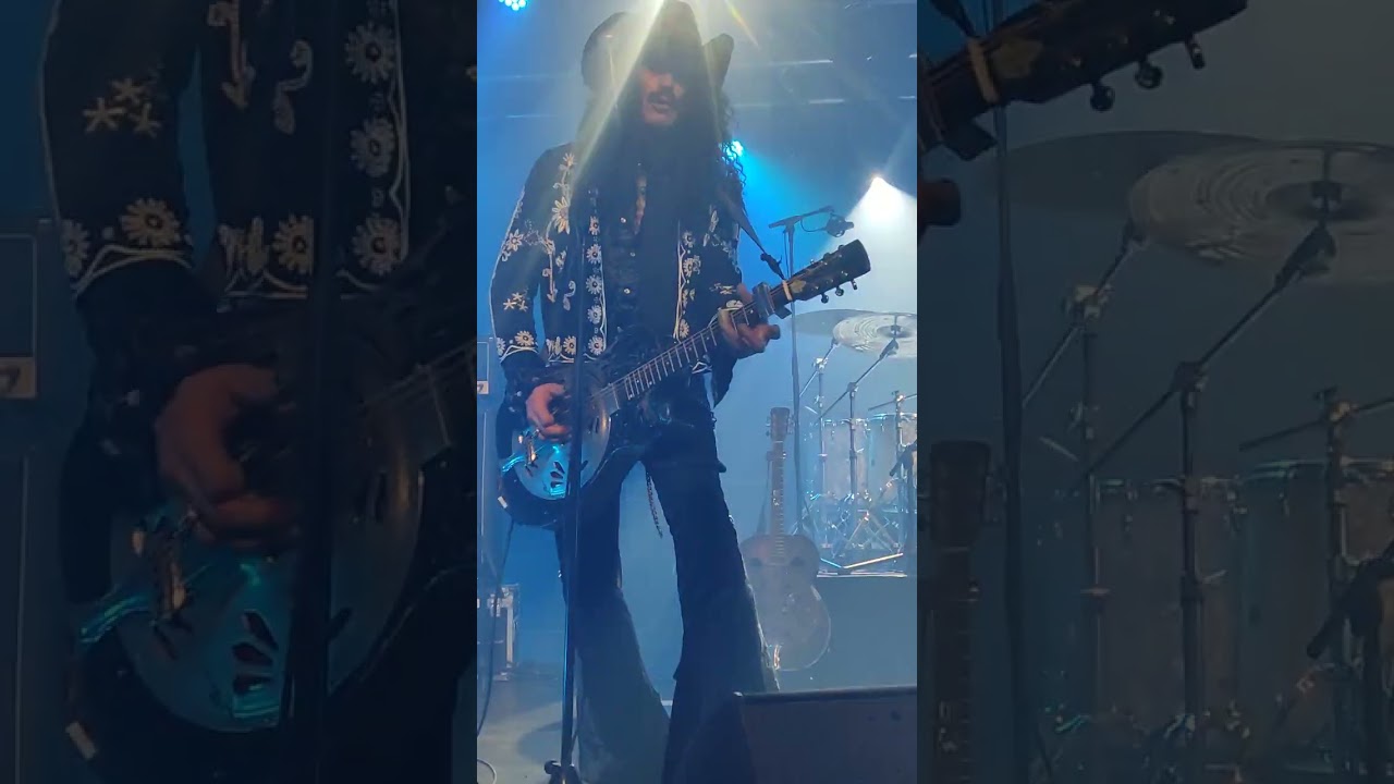 ERIC SARDINAS -Midnight Junction tour- 