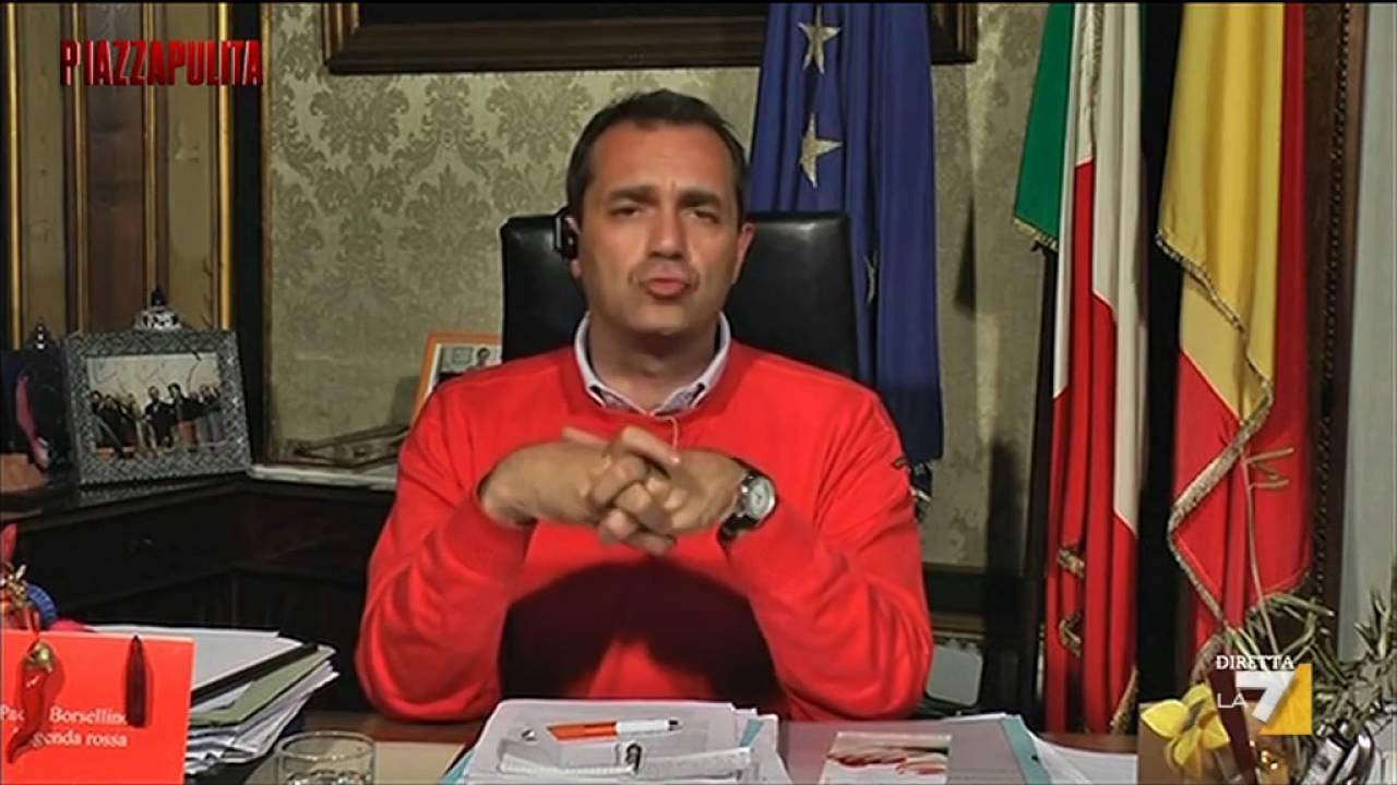 De Magistris: Saviano non può raccontare Napoli da dietro un computer