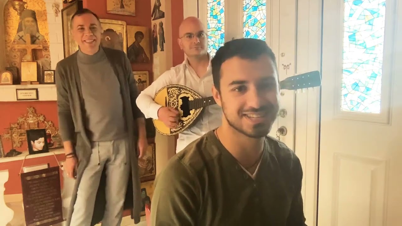 ΜΑΚΗΣ ΡΟΥΣΟΜΑΝΗΣ ΓΙΑΤΙ ΚΑΛΕ ΓΕΙΤΟΝΙΣΣΑ