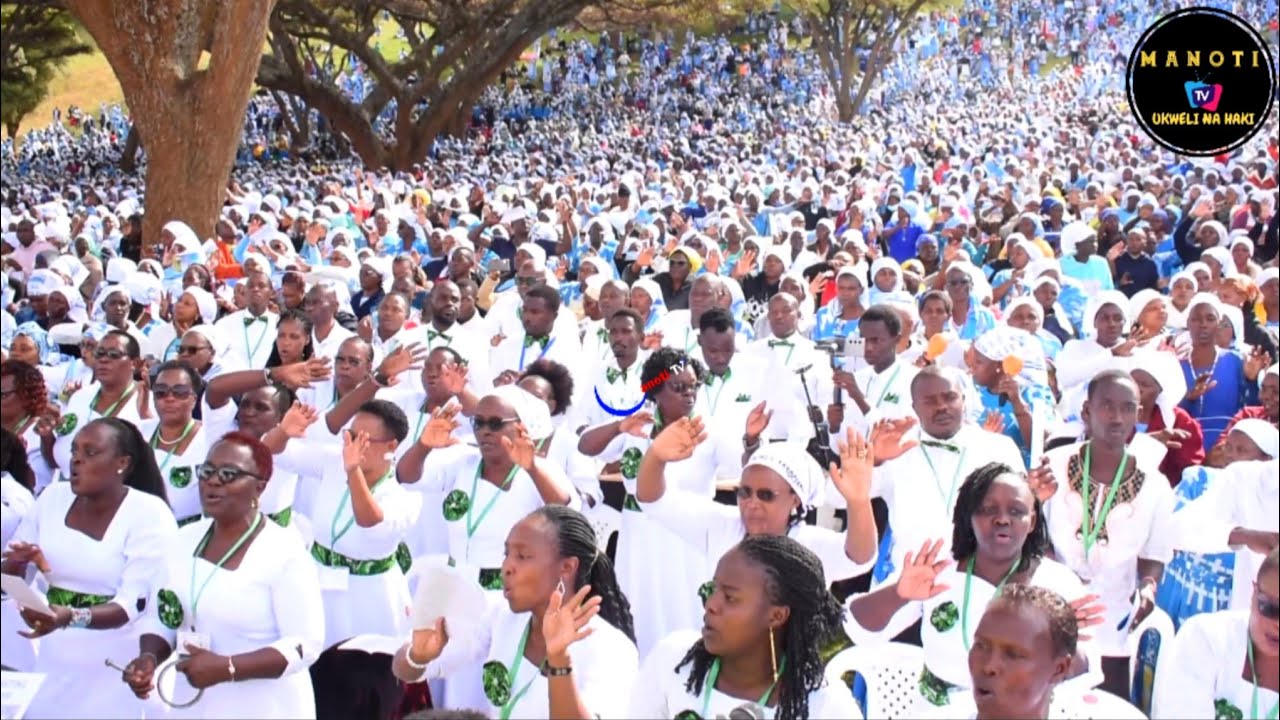 Watch spectacular Utuhurumie, Utukufu Catholic songs by St Patrick Ngata choir at Subukia Shrine