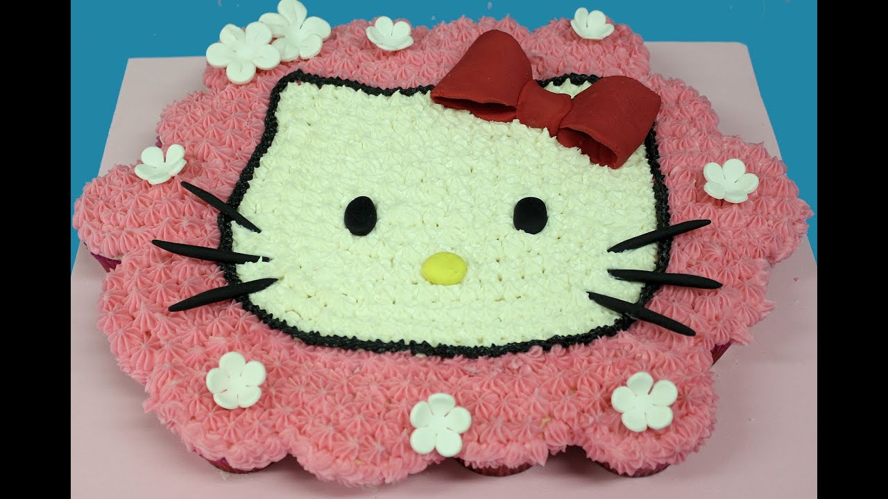 Hello kitty con quequitos o cupcakes. Hello kitty cupcake cake
