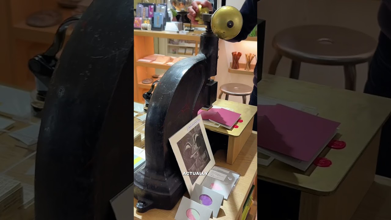 Скрытая мастерская многовекового искусства в Париже