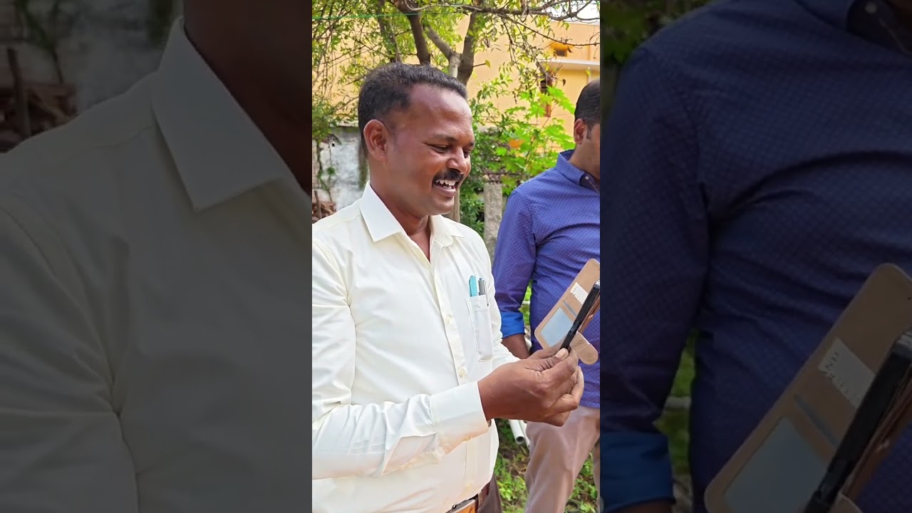 இயற்கை இடுபொருட்கள் பயன்படுத்தி வளர்க்கப்பட்ட ஏழு மாத வெட்டிவேர் அறுவடை | Harvesting Vetiver