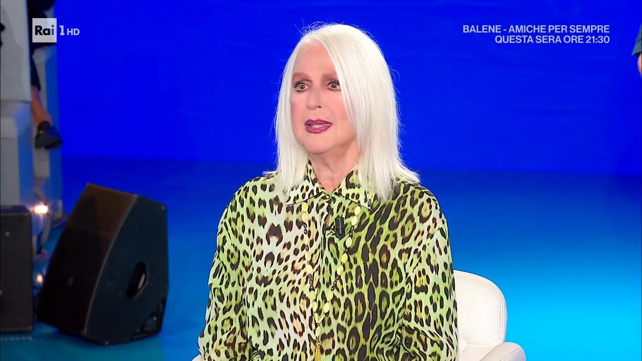Loretta Goggi: 65 anni tra sceneggiati, imitazioni e varietà - Domenica In 21/09/2025