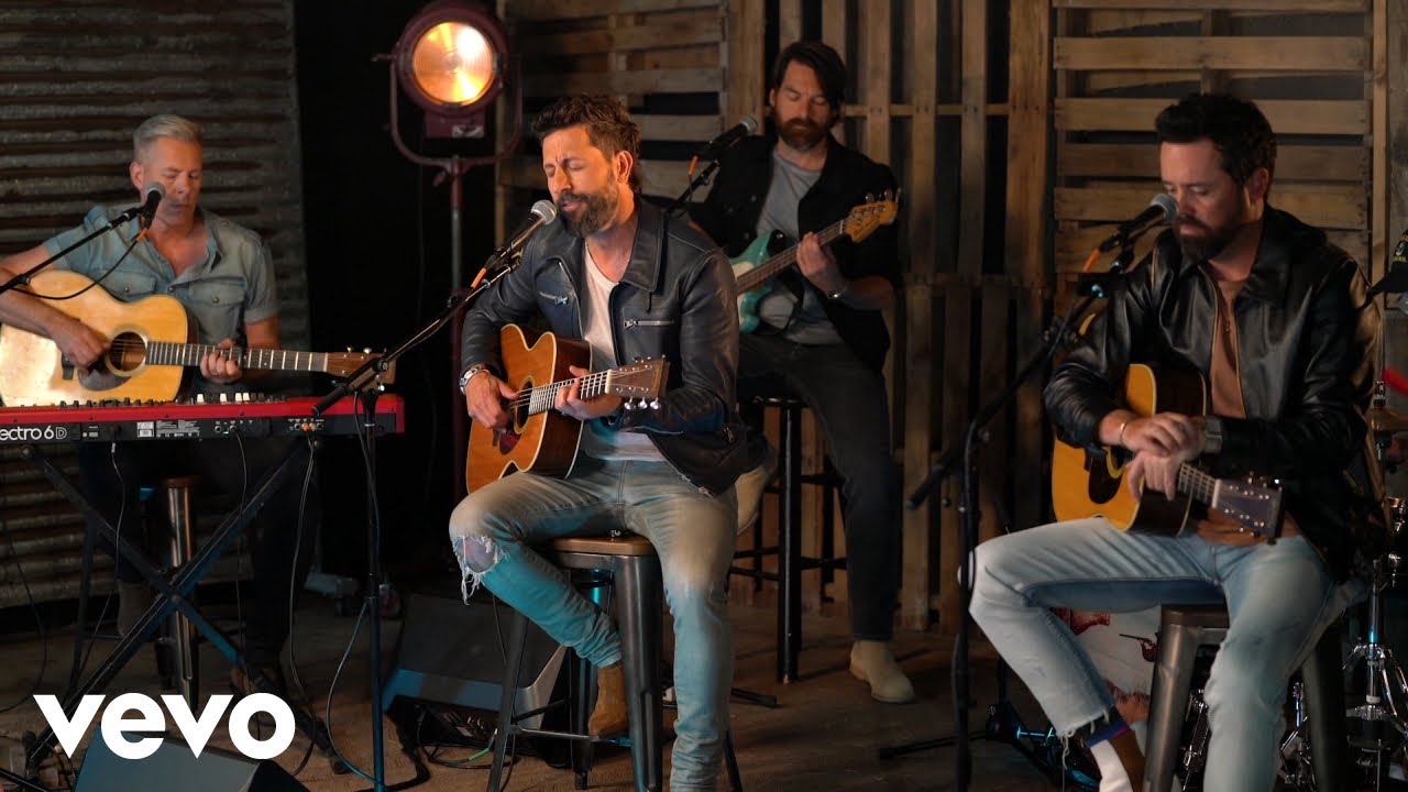 Old Dominion - Written in the Sand (We Are Old Dominion Live)