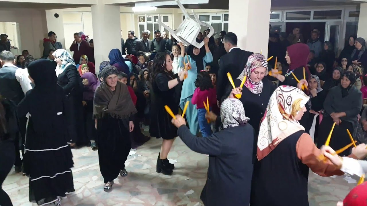 MUSTAFA ER 🎼BADEMLİ K&Ouml;Y&Uuml; D&Uuml;Ğ&Uuml;N ( BEN BİR G&Uuml;ZEL G&Ouml;RD&Uuml;M )