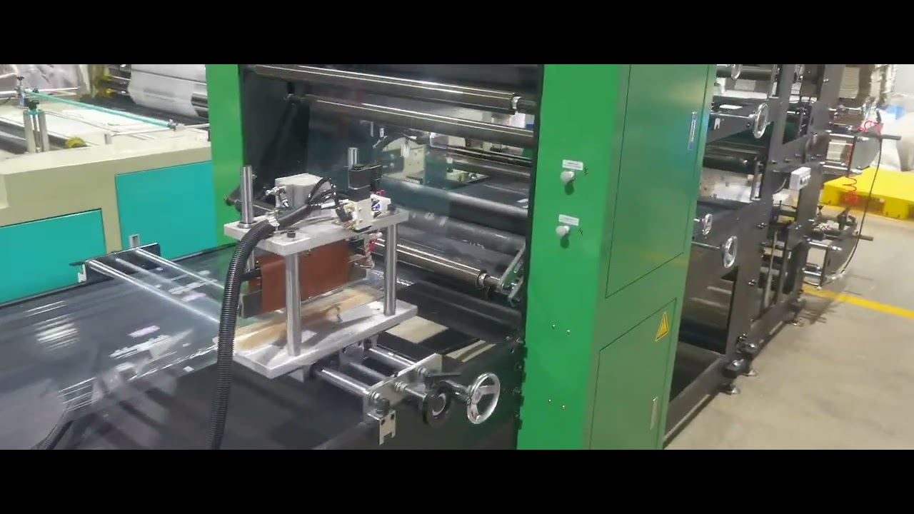 BOPP Flower Sleeve Bag Sealing Cutting Machine with 2 layers Color Register System