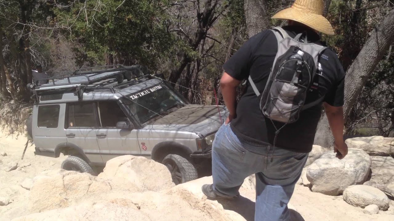 Mark's Land Rover Discovery Rock Climbing #2
