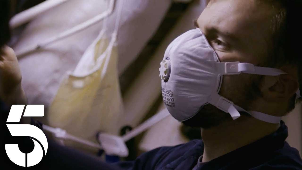 Panic Ensues As A Gas Leak On Board Causes Chaos | Submarine: Life Under The Waves | Channel 5