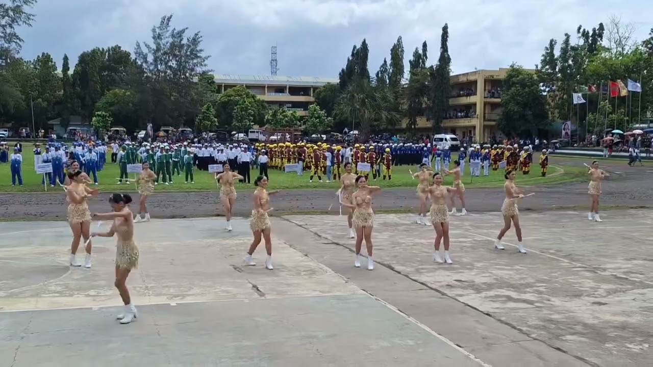 EXHIBITION | UNIVERSITY OF NORTHEASTERN PHILIPPINES UNEP BAND AND MAJORETTES