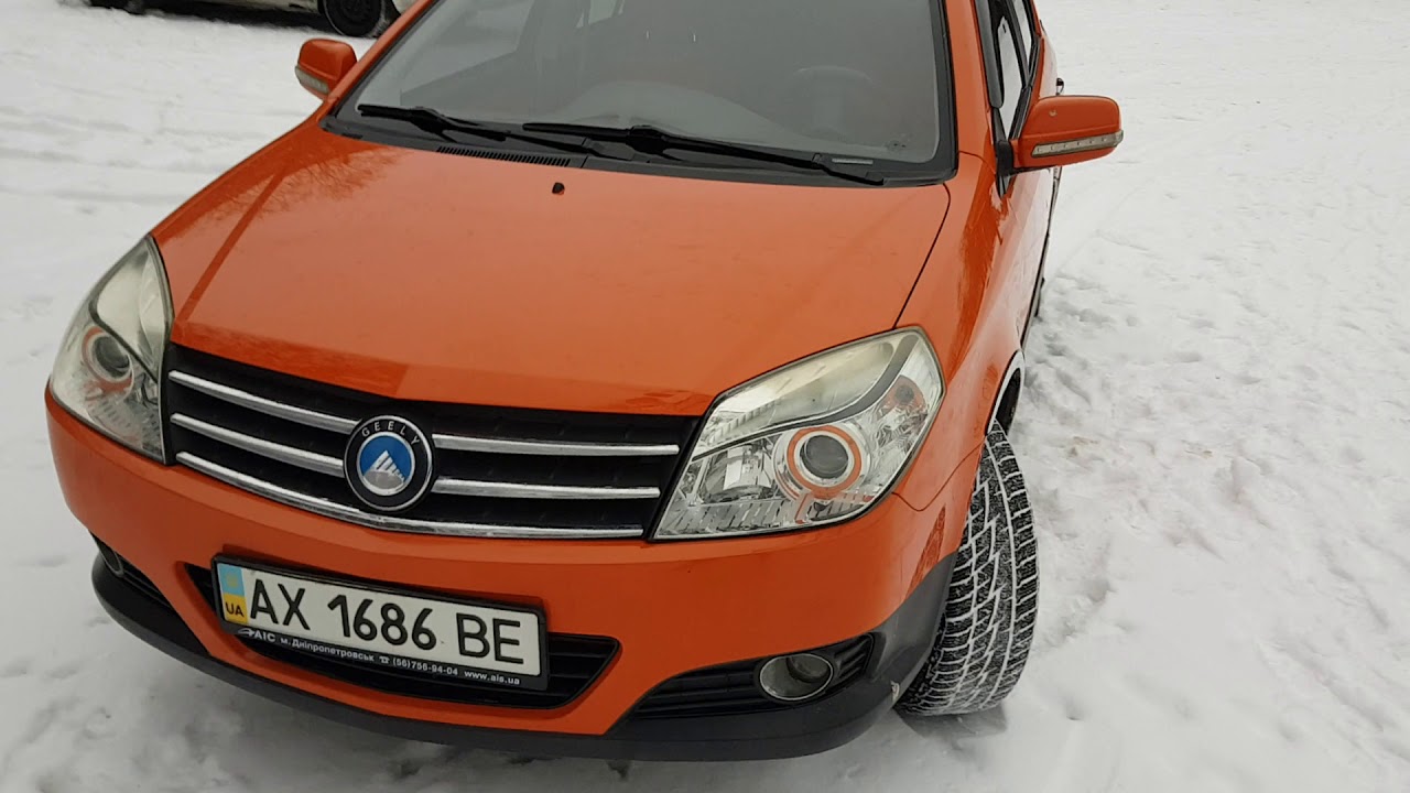 Geely MK Cross