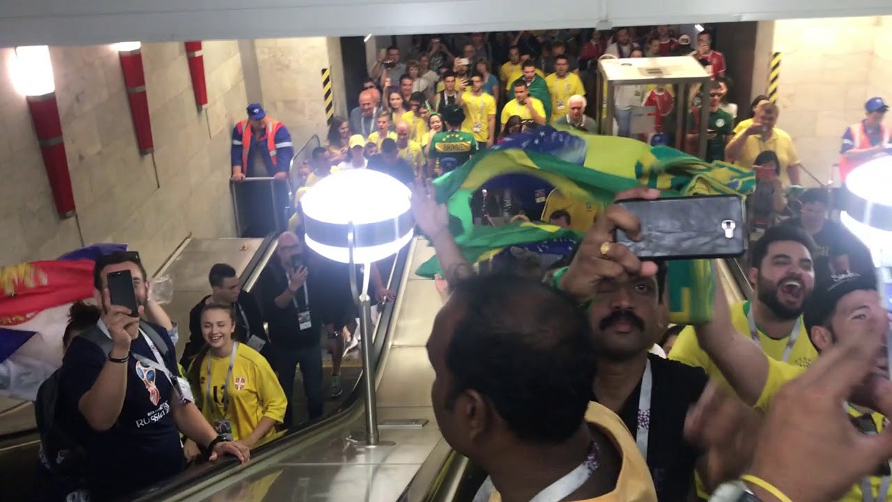 Brazil fans chant Maradona Cheirador - FIFA WC 2018 Russia