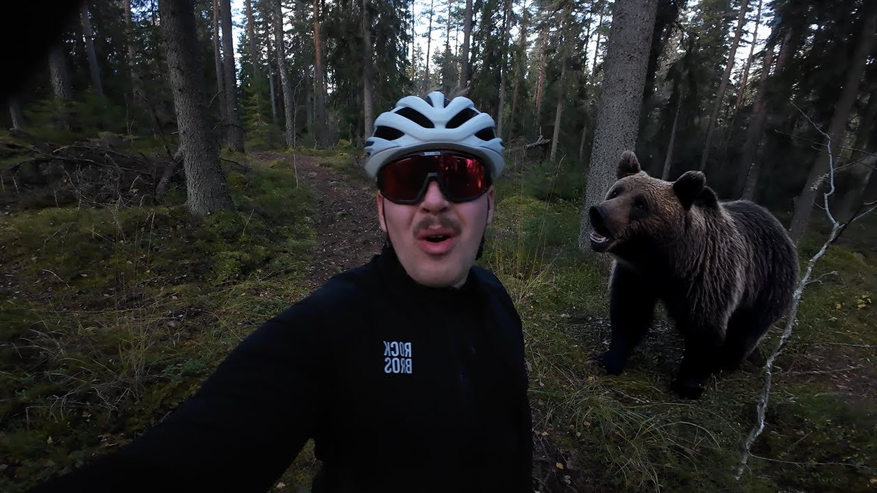 EKSYTTIIN METSÄÄN - Reitti 2000