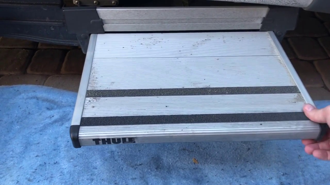 Hymer Aktiv 1.0 - Power Step Removal