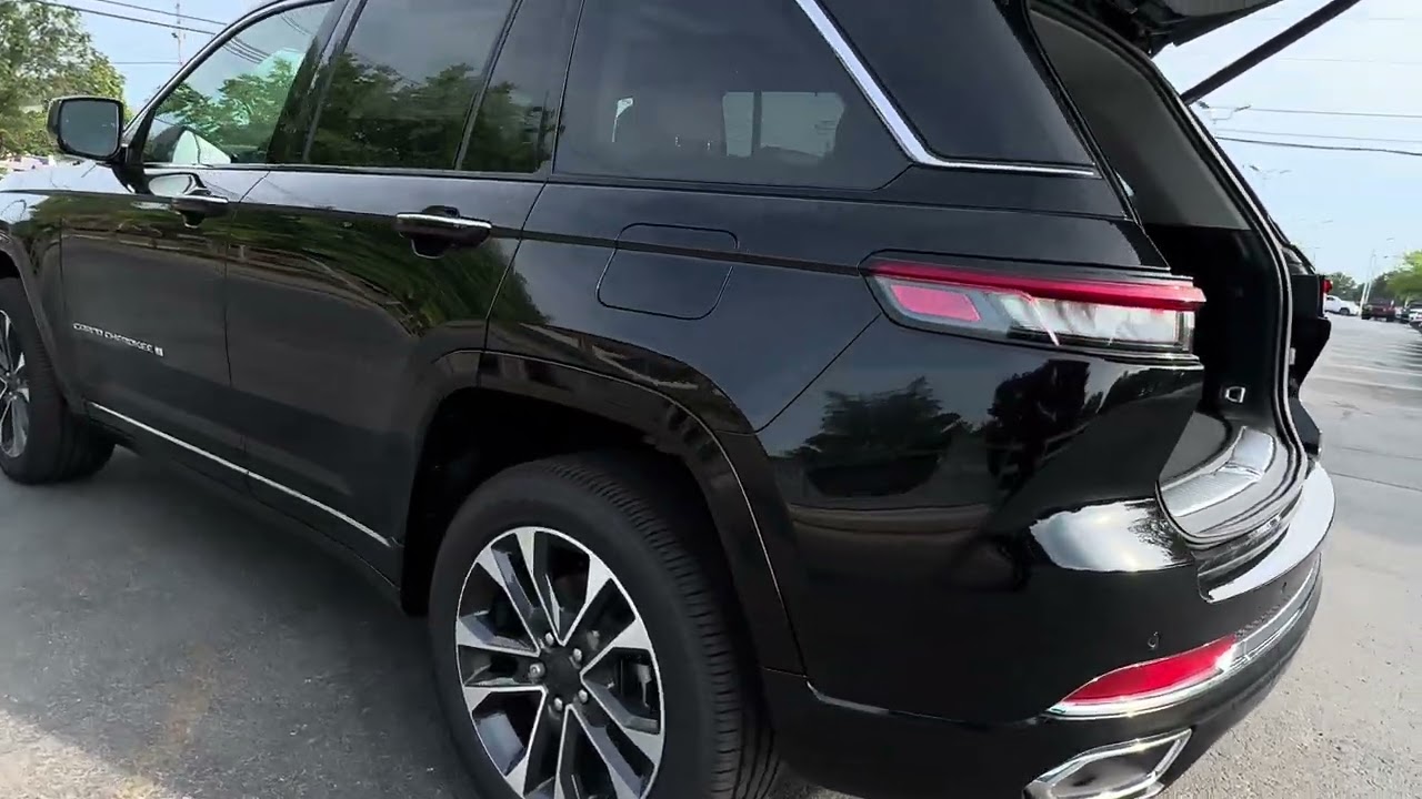 2023 Jeep Grand Cherokee Overland