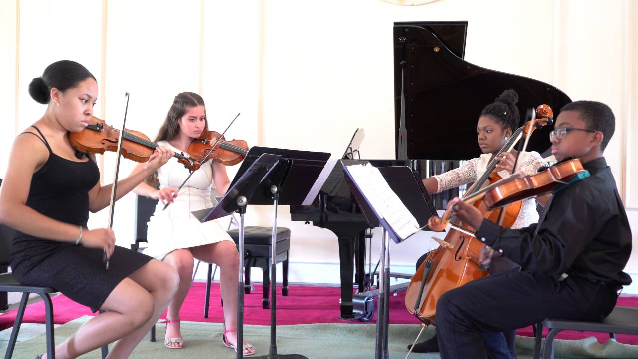 Sheiva Jordan Jasmine Sam are   playing Tchaikovsky quartet