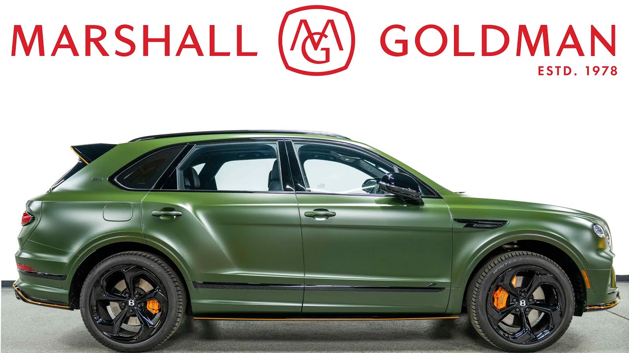 2025 Bentley Bentayga S Black Edition in British Racing Green Satin over Mandarin for sale