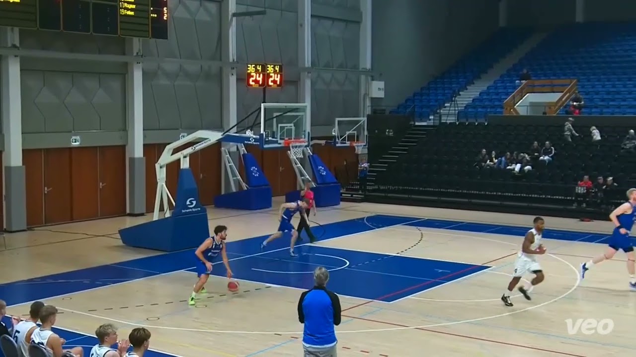 Mens 1st Division - Hamar vs. Armann: (#3 Blue)