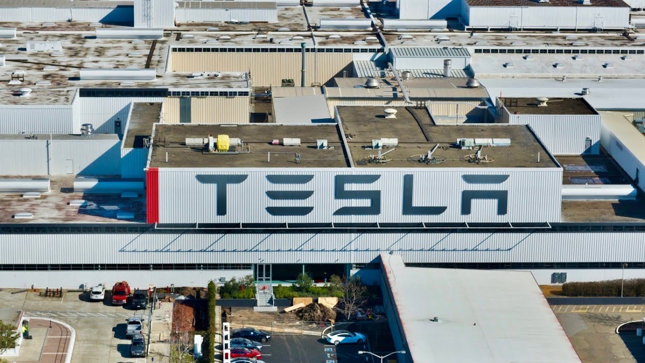 Tesla shares hit all-time-high as Wedbush boosts price target