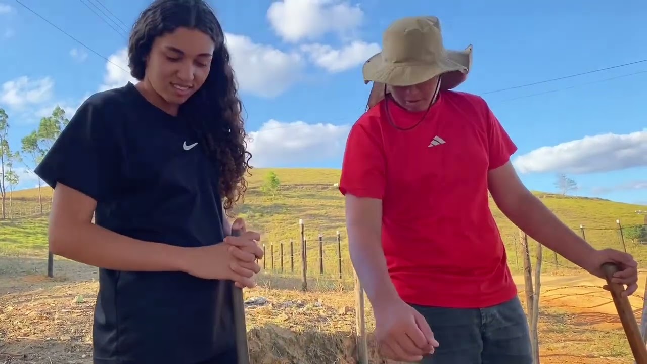 Funcionária Maltratou Homem Sem Saber Q ele É Seu Gerente Da Fazenda 