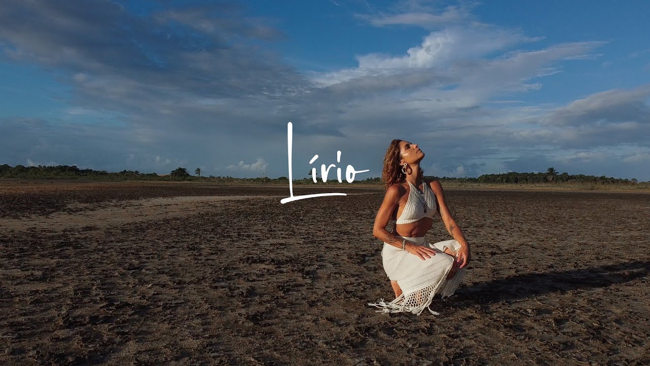 Aline Muniz - Lírio