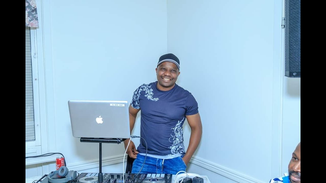 DJ MIKE NDIP   ANCIEN MAKOSSA SOUVENIR OLDTIMER
