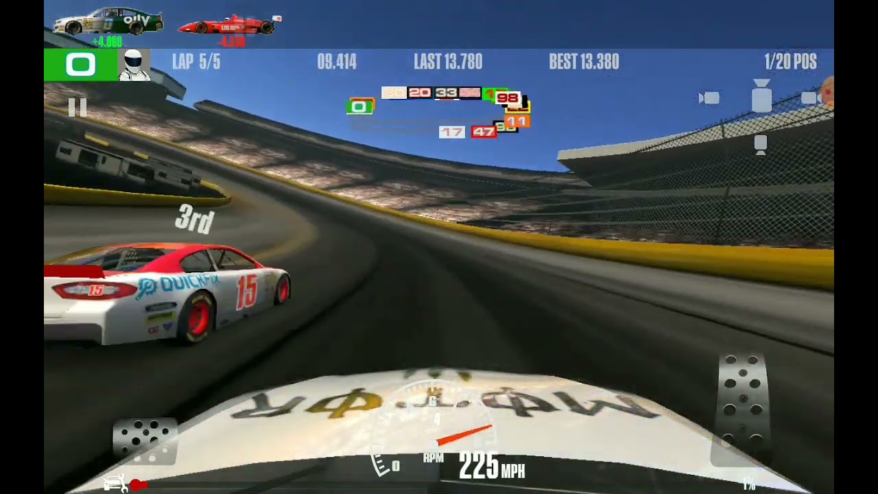 StockCar Racing Mobile Online Multiplayer Race gave a 1 lap headstart to keep it interesting 
