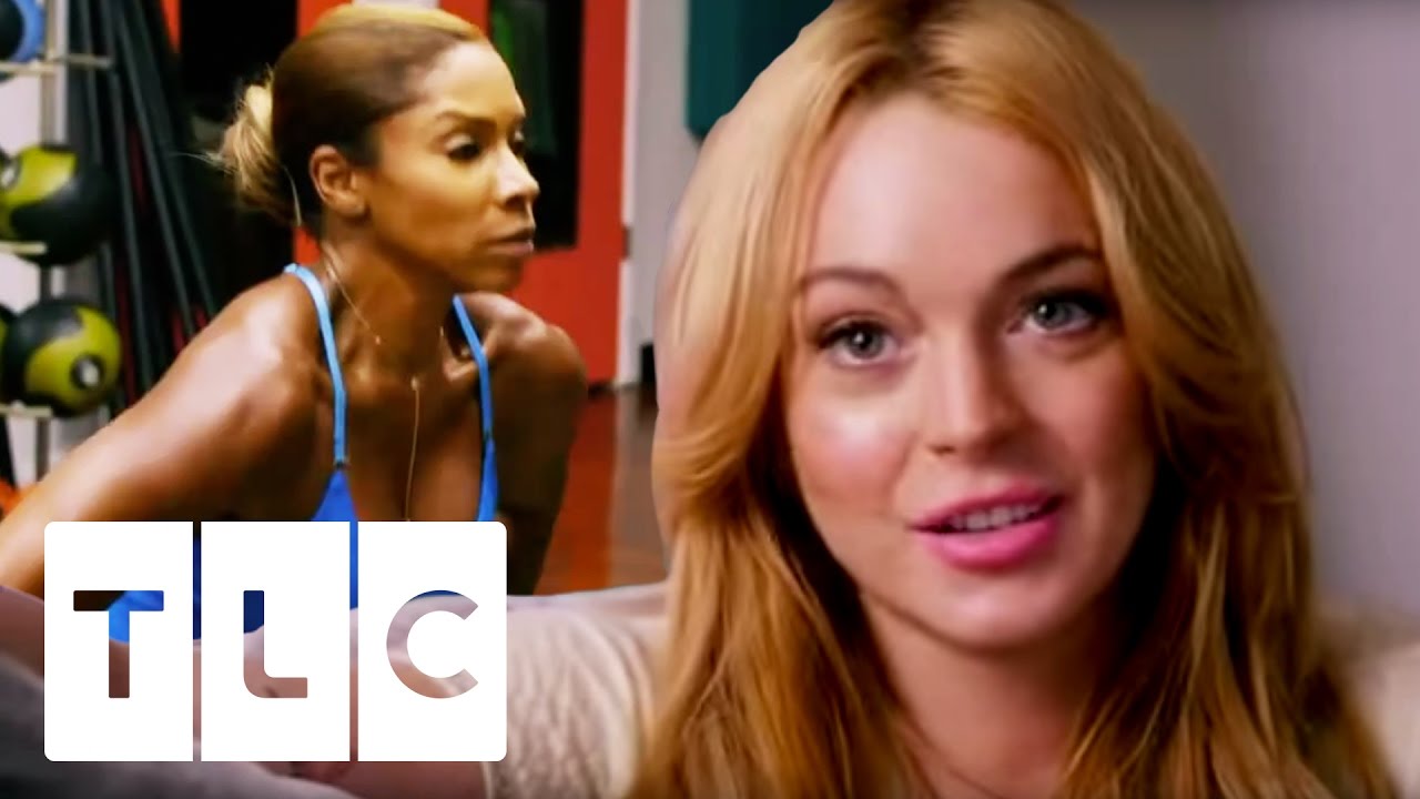 Lindsay Lohan Attempts A Workout Session | Lindsay