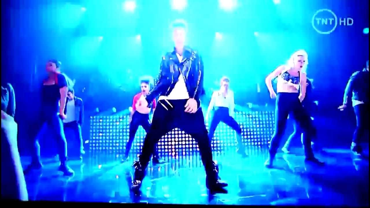 Justin Bieber - All around the world for TNT