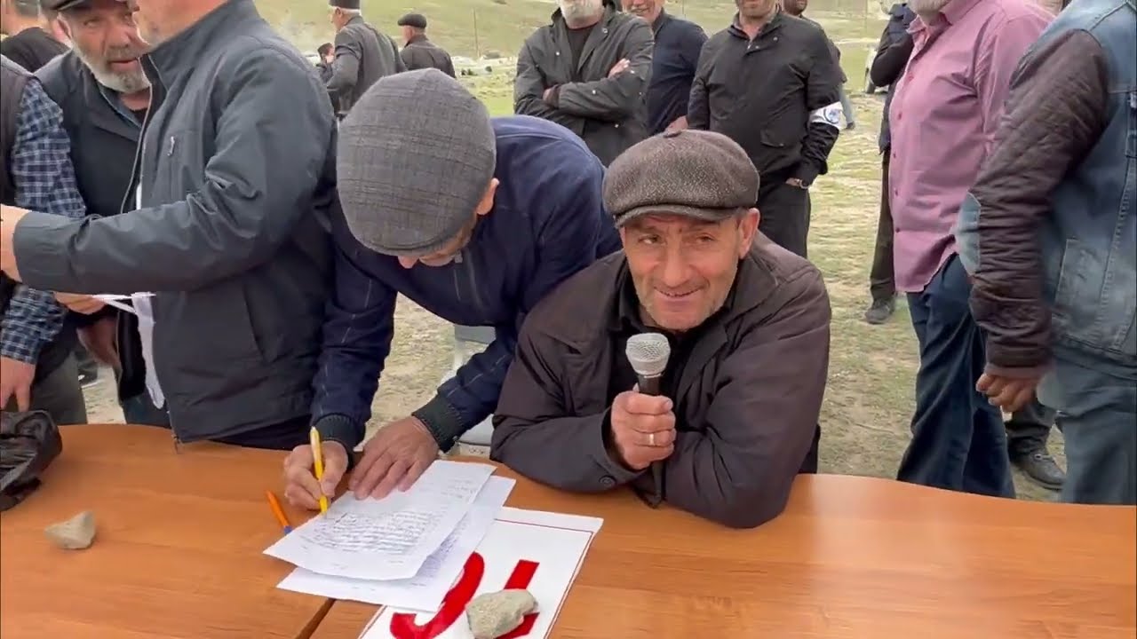 Скачки в с. Зило.3-я партия.На 7 кругов.7.05.2023