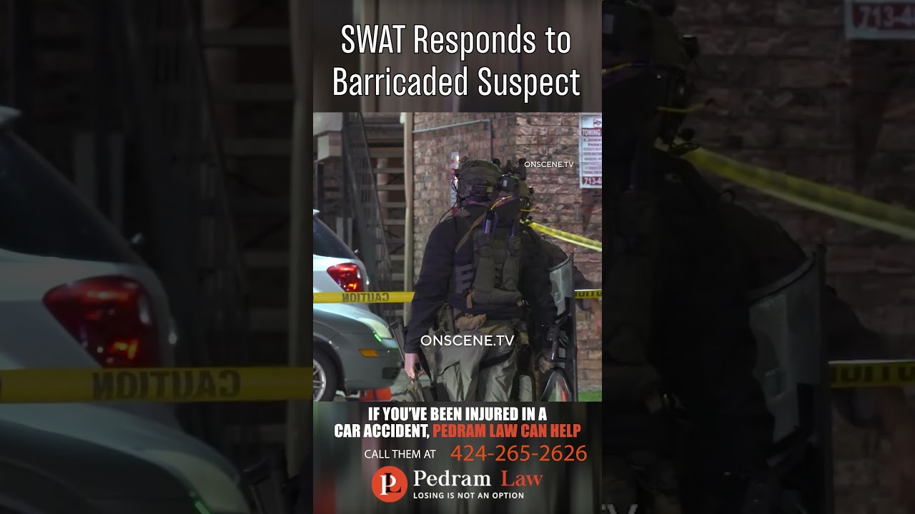 SWAT Responds to Barricaded Suspect