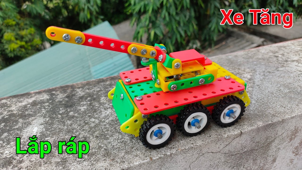 Lắp ghép mô hình xe tăng