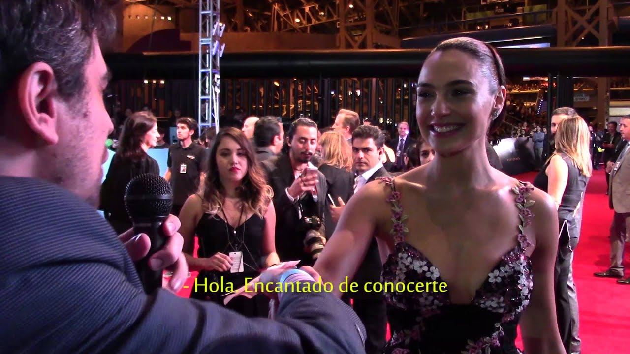 Entrevista a Henry Cavill y Gal Gadot | Batman vs Superman: El origen de la justicia