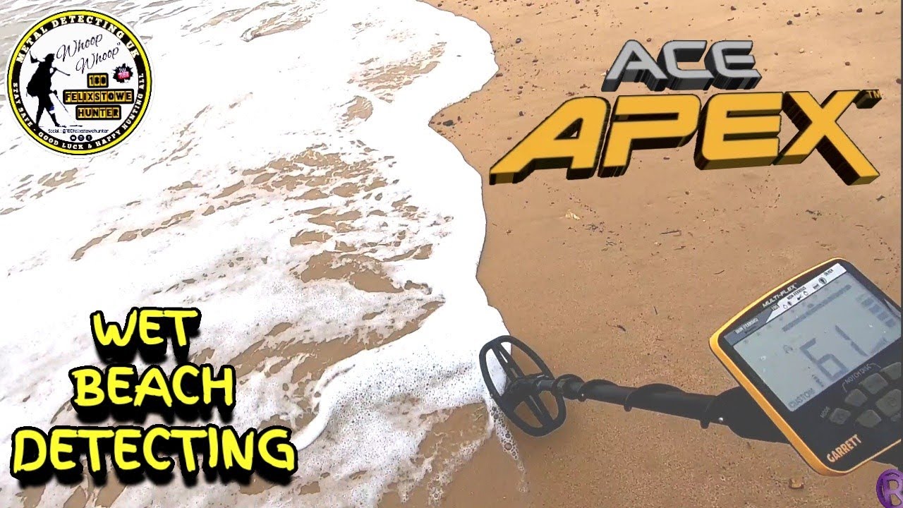 Multi Salt Garrett Ace Apex on the wet sand and shingle UK Beach Metal Detecting 2021