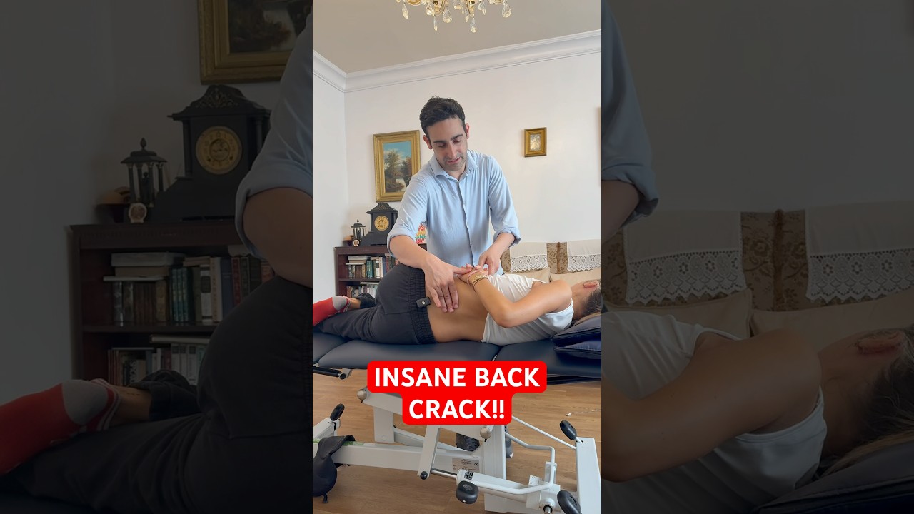 INCREDIBLY LOUD AND SATISFYING BACK CRACK!! #asmr #satisfying #osteopath #chiropractic